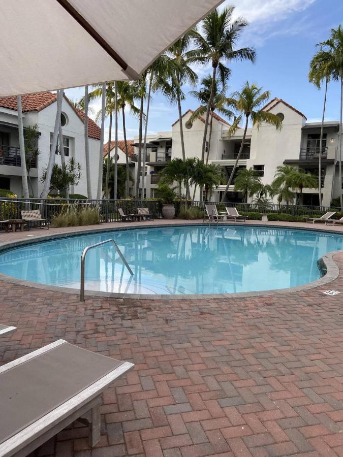 Dharma Home Suites Dania Beach At Sheridan Ocean Club Exterior photo